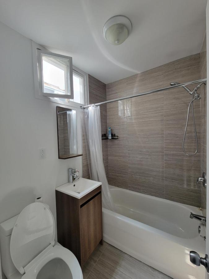 Small Condo In Montreal -Fast Wifi Kültér fotó