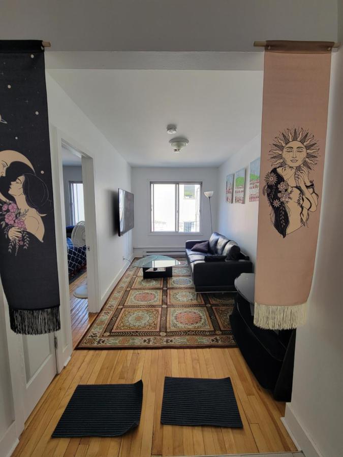 Small Condo In Montreal -Fast Wifi Kültér fotó