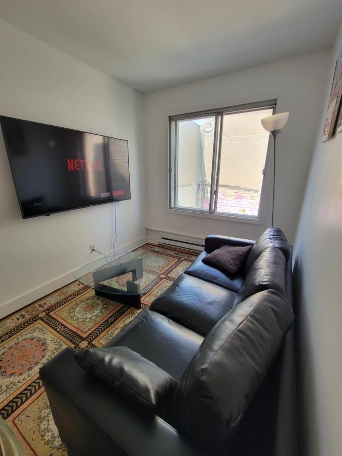 Small Condo In Montreal -Fast Wifi Kültér fotó
